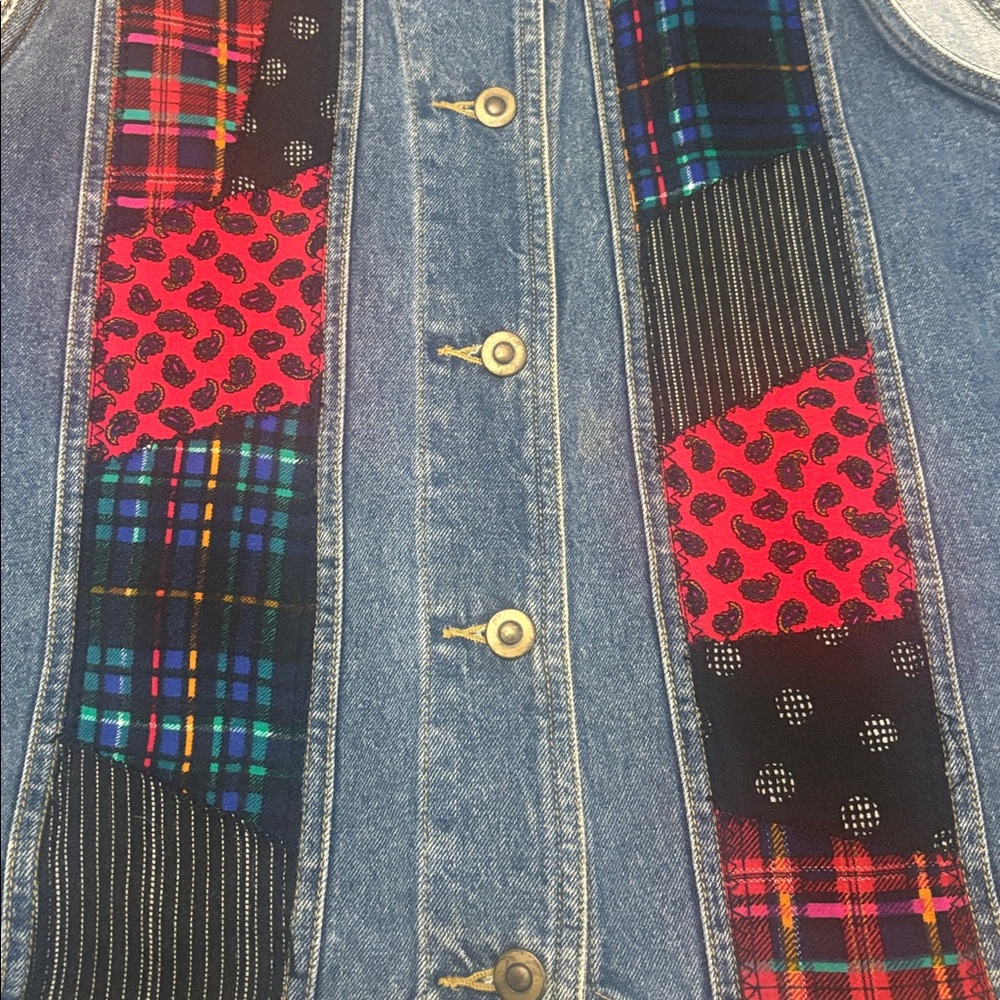 Denim Patchwork Vest - Picture 4 of 11